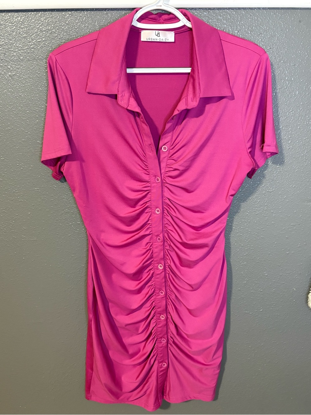 Urban Daizy Pink Ruched Button-Down Dress size M (SKU 245)